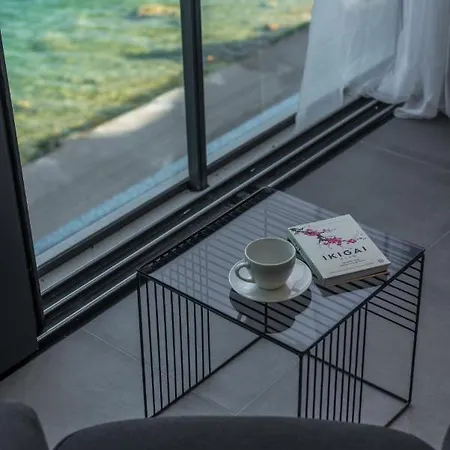 Sol Del Mar Iii * Slano