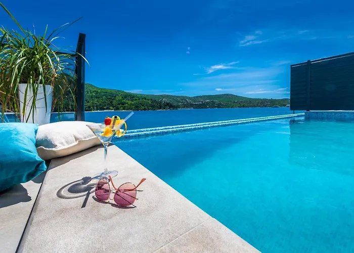 Sol Del Mar Iii Slano