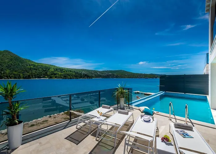 Villa Sol Del Mar Iii *